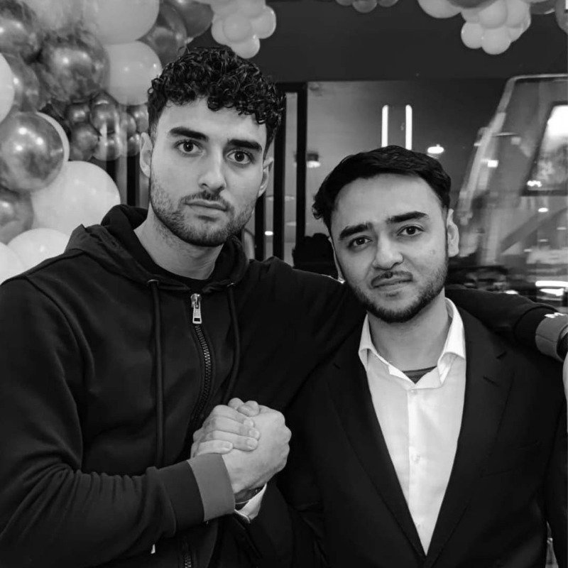 Little Dessert Shop Franchisee Rahul Laxman and Aadam Hamed Prince Naseem Son pose for a photograph